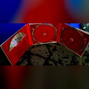Make a wish Xmas 2005 Red CD Case with Discs 3 disc many mainstream artists